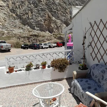 Zolfo Antico Appartamento Perissa (Santorini)
